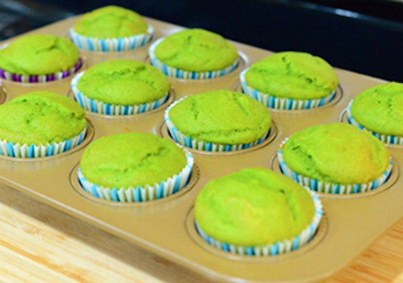 green muffins