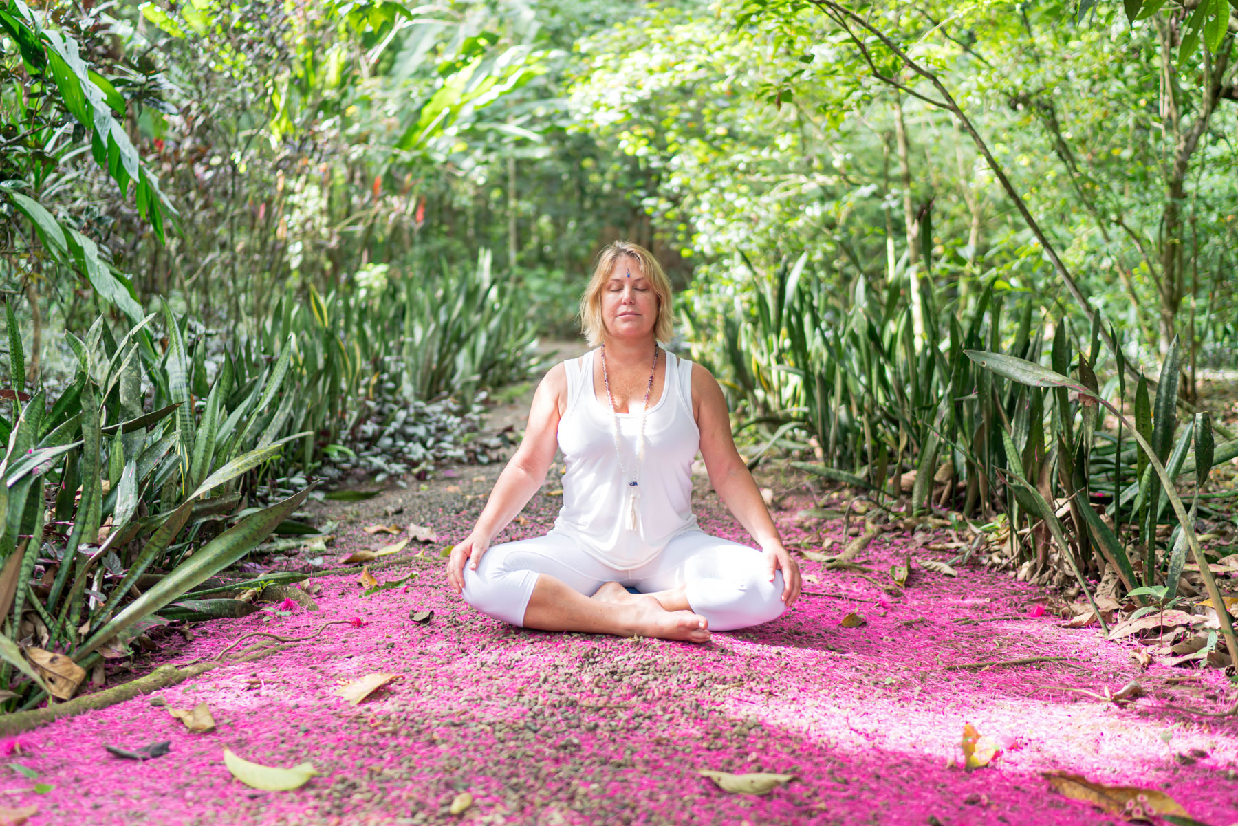 Marianne Wells Yoga School logo