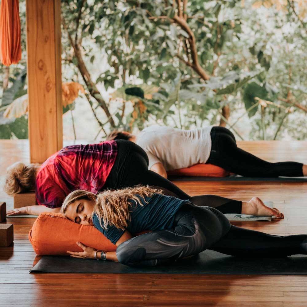 What is the difference between restorative yoga and yin yoga